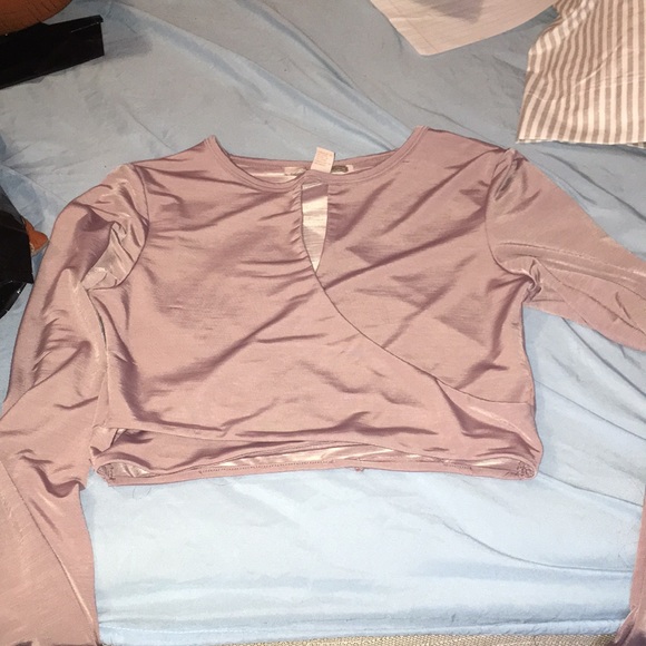 peek-a-boo crop top blouse - Picture 1 of 4